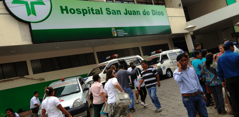 Trabajadores del sector salud inician un nuevo paro en marzo; ya acumulan casi un mes sin atención este año.