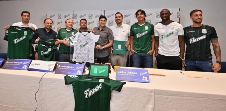 Finesse y Oriente Petrolero renuevan su alianza en favor del fútbol boliviano