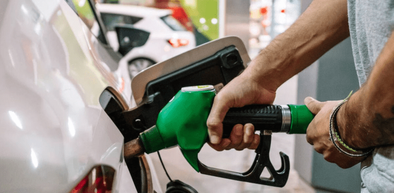 Fecha de inicio de la adulteración de combustible: Gobierno señala que el fenómeno “no es exclusivo de los últimos meses”