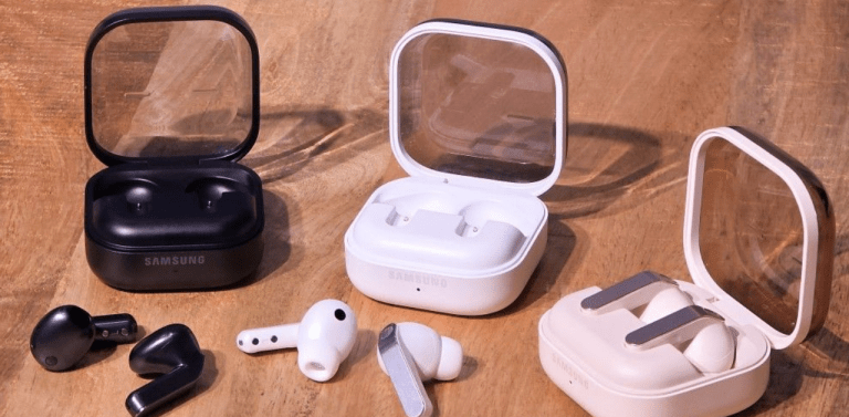 La serie Galaxy Buds4 eleva la claridad de las llamadas con HD Voice