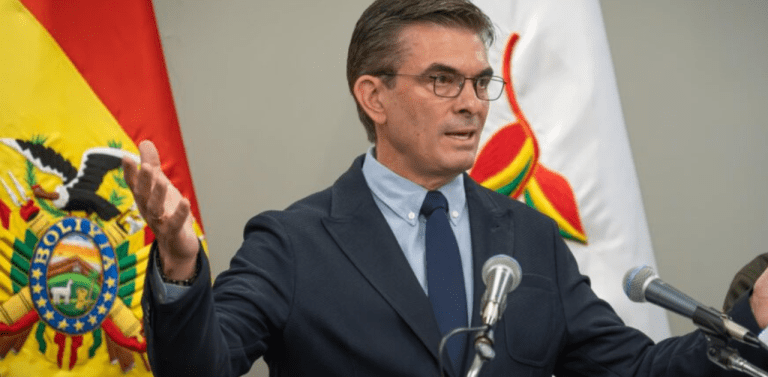 Presidente Paz hace un llamado al diálogo nacional para superar divisiones históricas