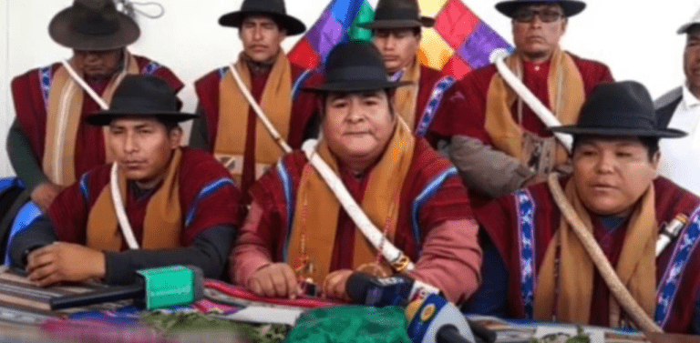 Campesinos bloqueadores anuncian acciones legales contra el senador suplente Nilton Condori y mantienen una pausa en sus movilizaciones
