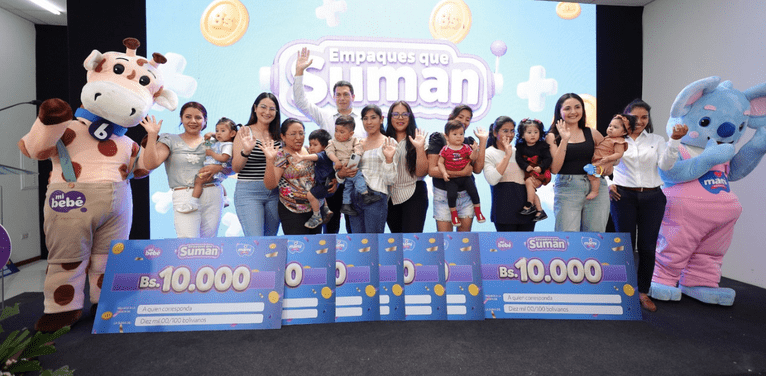 Mi Bebé y Mami premian a 10 familias bolivianas con Bs 190.000 en su campaña “Empaques que Suman”